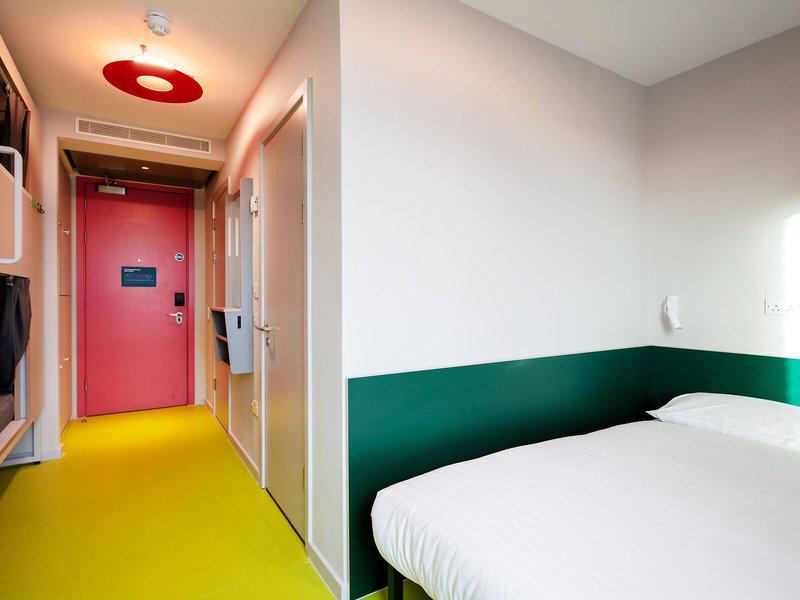 3C39A2535081D64D3C9E50B36A028F9D