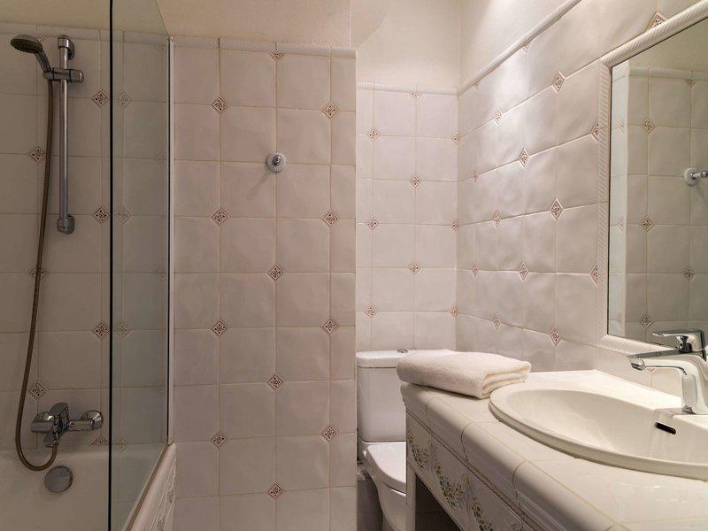 12ED047B1A1DDFF97CC5143EEA5C0812