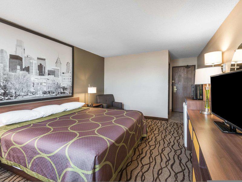 700829A4CE72929003C28D579C7EE79B