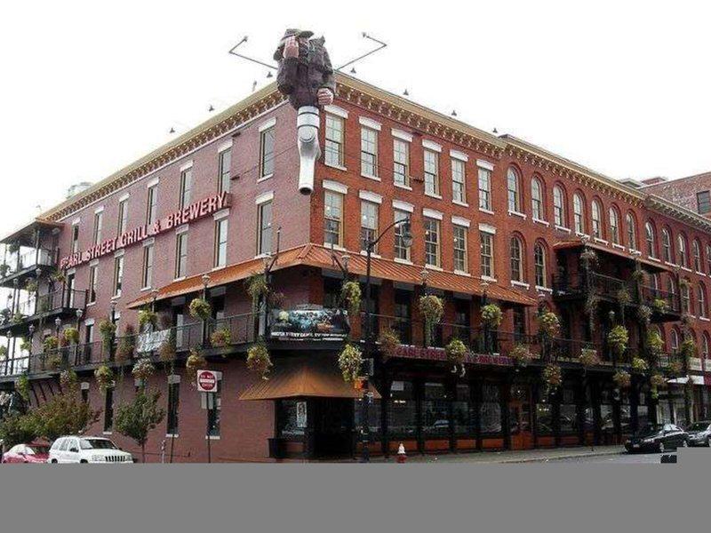 F8F21D9A0BA7C3122FE64B5496509E63