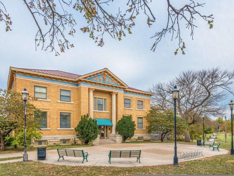 A97FA00E7338DE1A55AFF55E10603F5F