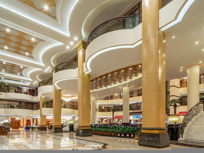 D23775C90DB36BC95F26C37F65A04038