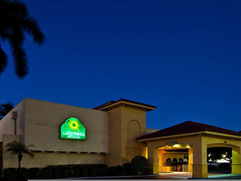 3304F1CADEE559B2EE936558AB9FDBEE