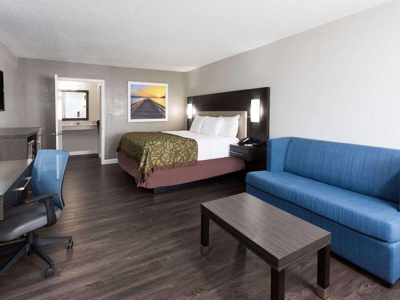 950376EF7DB0175DBB62A1AF299C2CBC