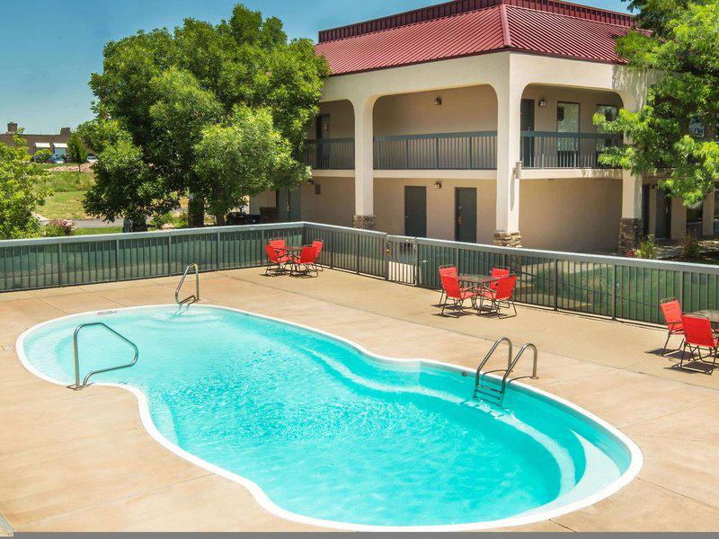 5DF0BEDBAE3B9A6B860511D441EC640F