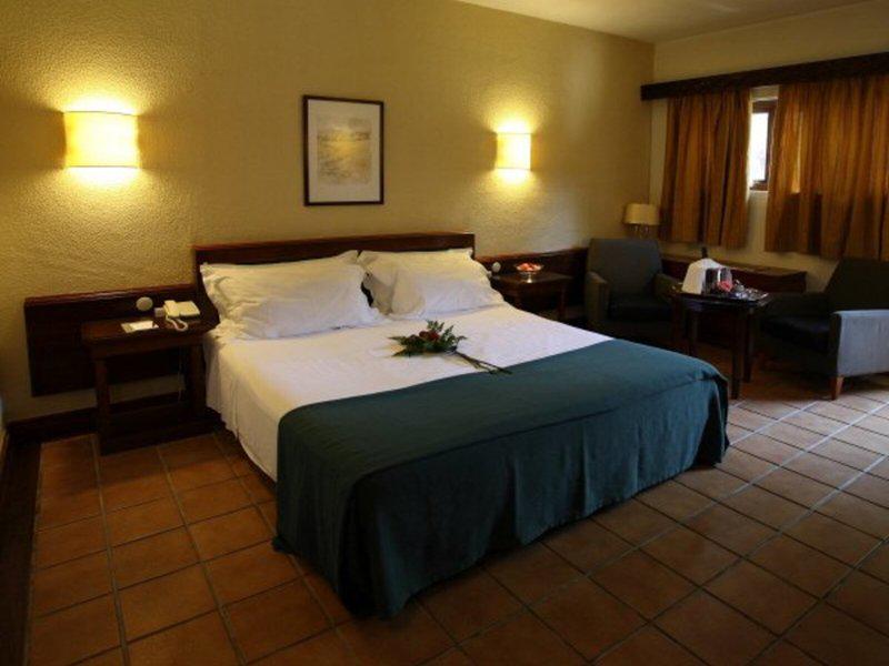 D8FA6E76CF9F9296A4042D59472ACE0C