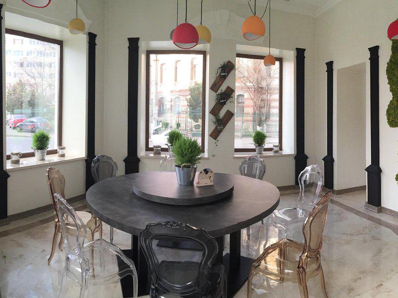 EEEE80C7E237114D2443772E94615174