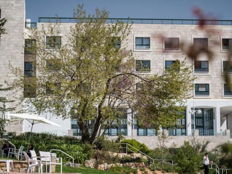 14A590E095ACA77CF4F405A54111653B