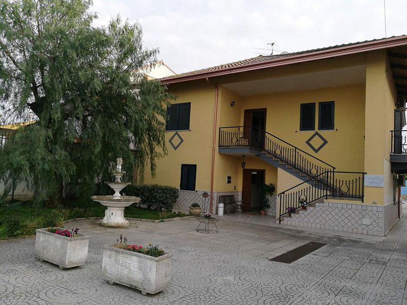 B8579151D8F1E1D343EDEAFB2BD44113