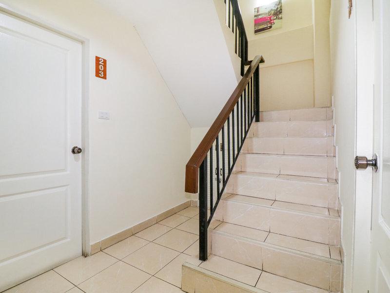 D368079B85BE2EECF7F93D80637BC0C4