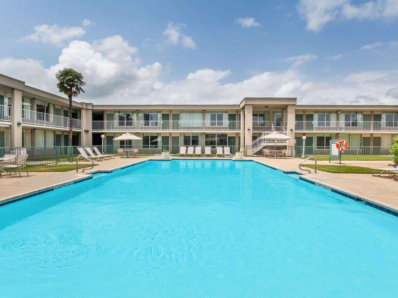 A8A86A96C3907773B2FF77806DF5234F