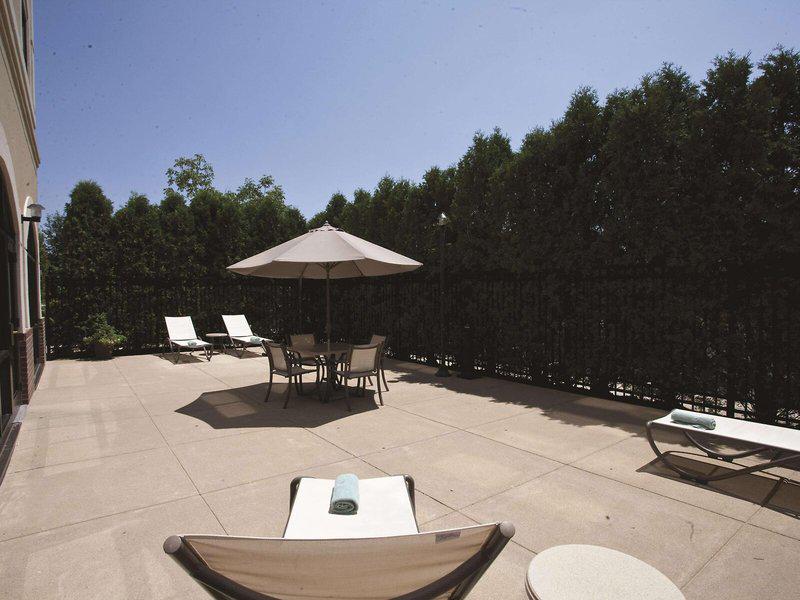 1E57DC67BAE0915909D62CC6CB1B8EE2