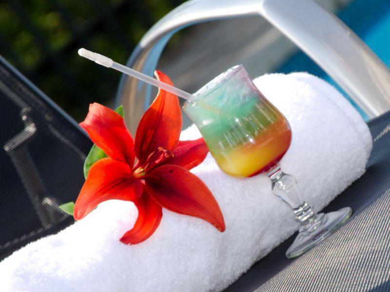 6F1E2CE10BC3D373F6BF798F43BE915F