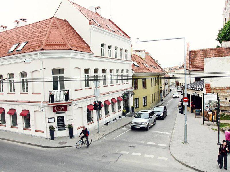 B582427514B1A19352A2D489E73D3AE3