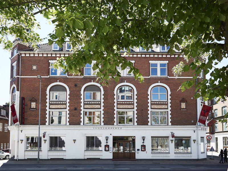 2515A384AA2201CEF107272C87701E0A