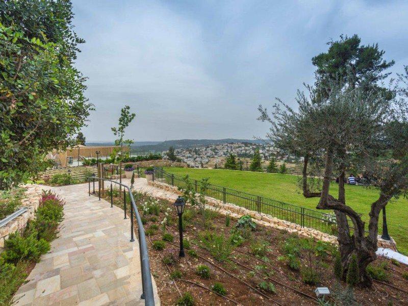 985F6207435B4EE5F9189AA3D5EFF9DC