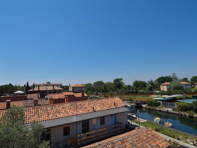 5F39B20525963757F637F2FDD09A0A98