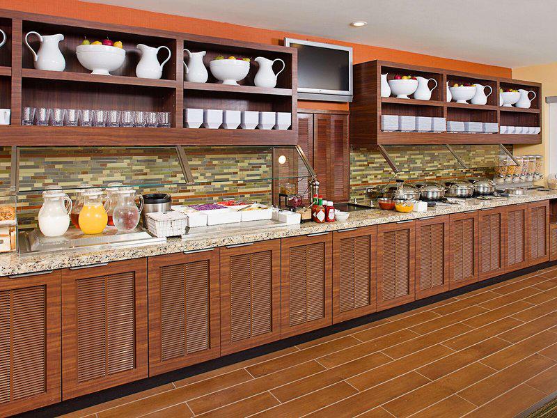 8ACE0F83690B063B242F57E5973C4E7A