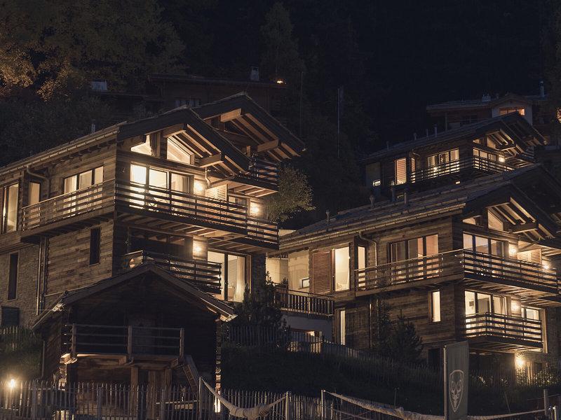 ADDB5F22E0382535AFA4288DE8835AC2