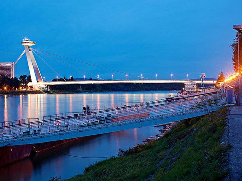 5DB554188CF980E52AD3C71367472B5F