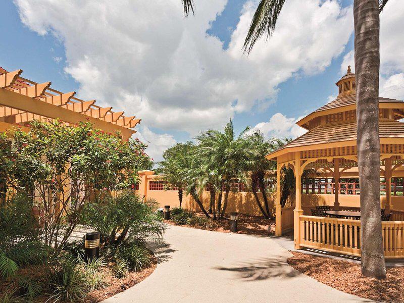 FF98201864CBFFC1C2E3C9E0C91F765C