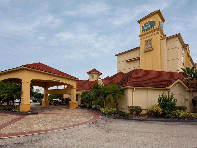 033FAC4B4880ED2AF85D3235E586BB0F