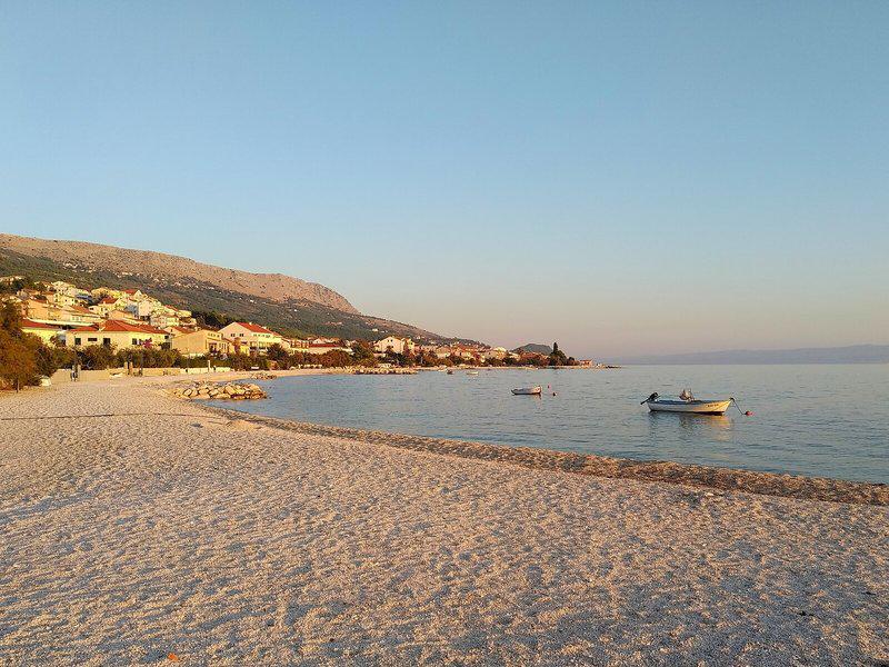 9AB28102DD1CD2DFF7B94C802AAF1D40