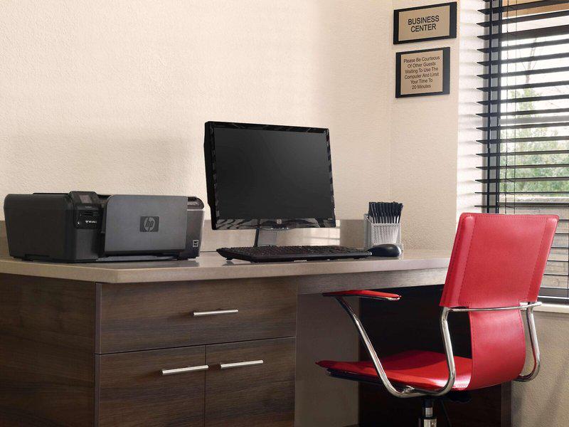 8F9528E413A3FEB01A2C67554EDF3D6F