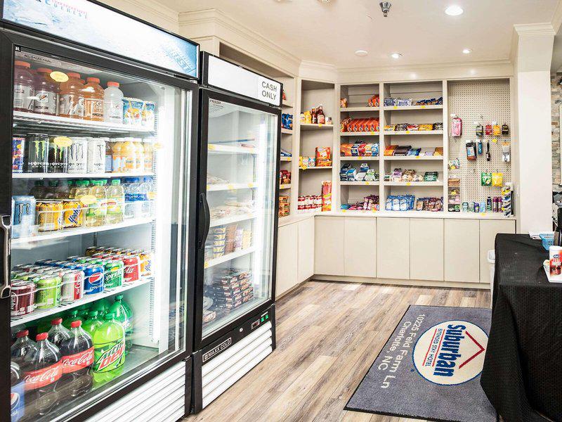 1471ECB9852A9A38A441A956E4A925AE