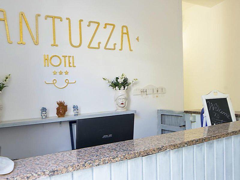 F81BD2AAE8F4C61F29A2CE03FA61FE3F