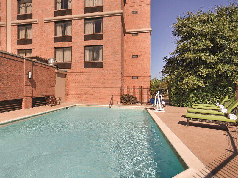 392DEE8EA2C5CA6802E234873569EB79