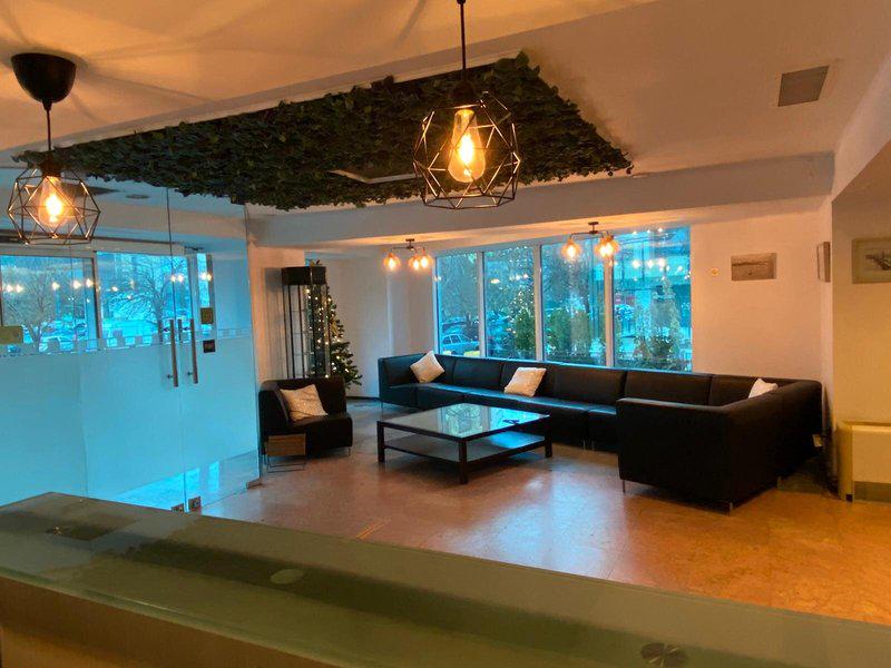 45EF2ABA51F241F4B9367F6B1202E882