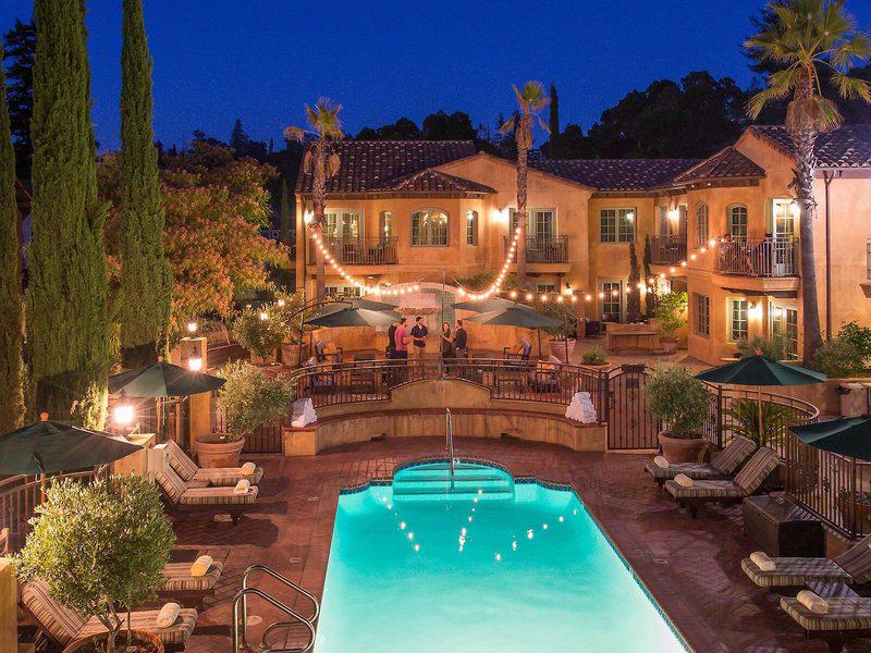 984A636B64BBDDE9EE4A58146880294F