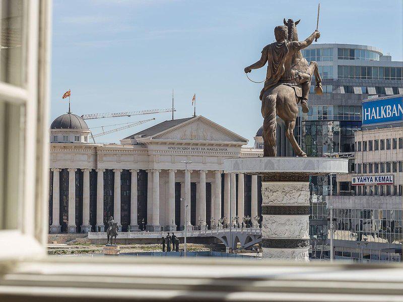 E236C23B7478A07F80F47DF8D0E77A74