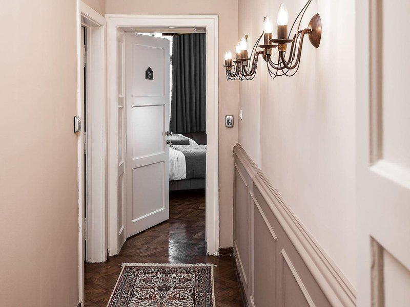 2B1964F4312FB6637074DB018D35AB38