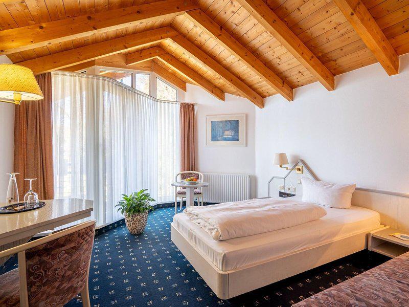 6488539FC88891B7AD1C5878D0D7FA41