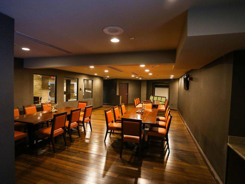 99576AA970FBB01985AA0D71019E8147