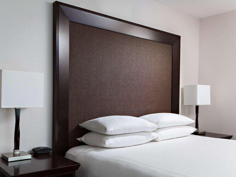 FFED7D61E16F4138271068E249A7330D