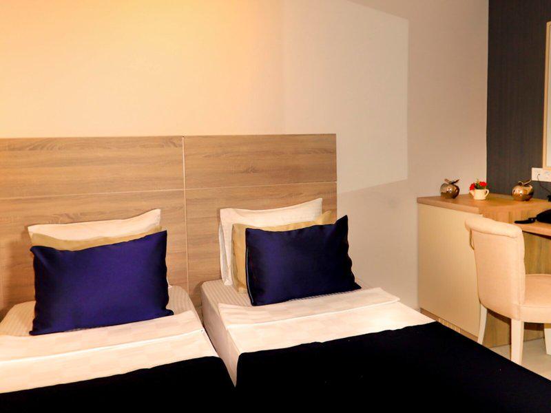 FC008D8173994A43A65E604355D1114E