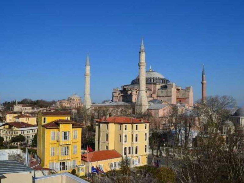 006FB283C1C5544F7BBF1D1B77C2A332