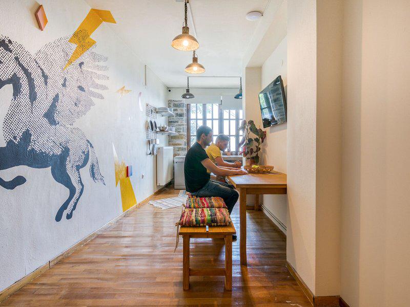 B5C6CD0159803E169210634BAD4E8484