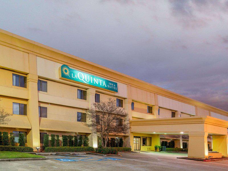 2F388FCB4BA204B94D8D83799C547B84