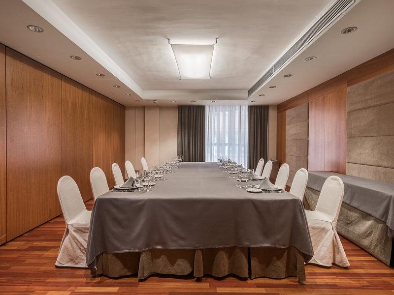 E4B76EAABBAFDD75F5E4350BBA7529D7