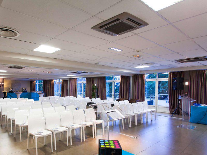 07D938EFEC08AD0A15634D122772536E