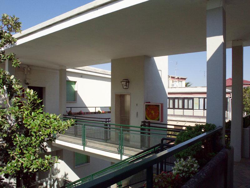 3B3C8B1E46C984C27B5184444FCBBB8E