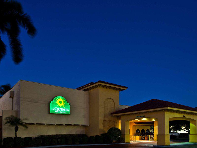 5F13AEA0A079F97AFD09F8AE4AB5055A