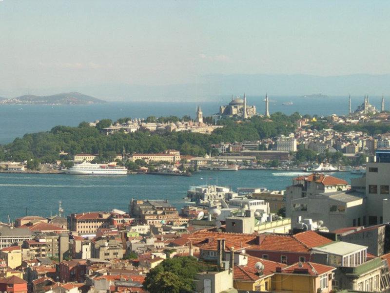 AC72BCC07652E6DBD3A79BB25698CAE2