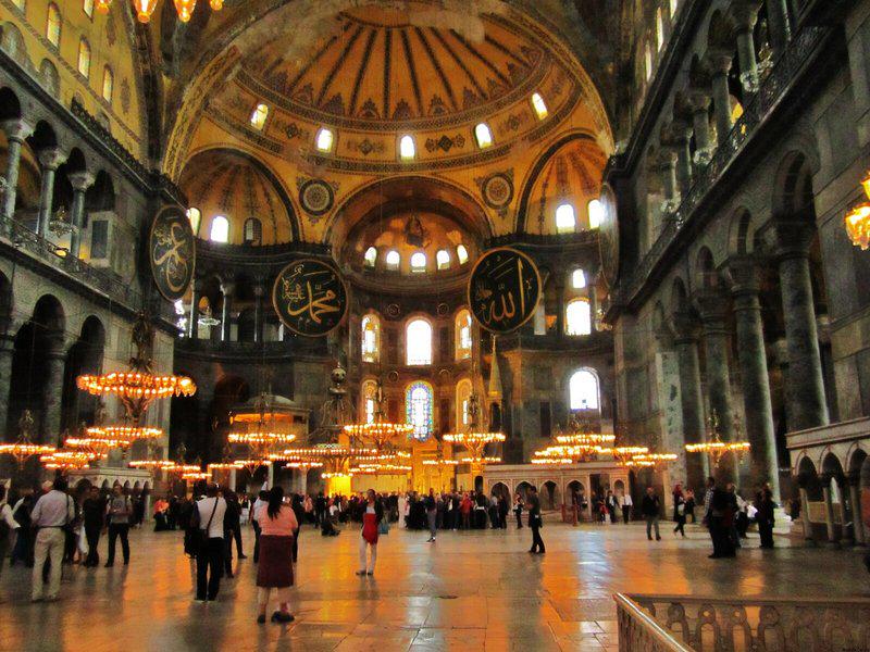 2770E0D654005AE244A43FAB49591166