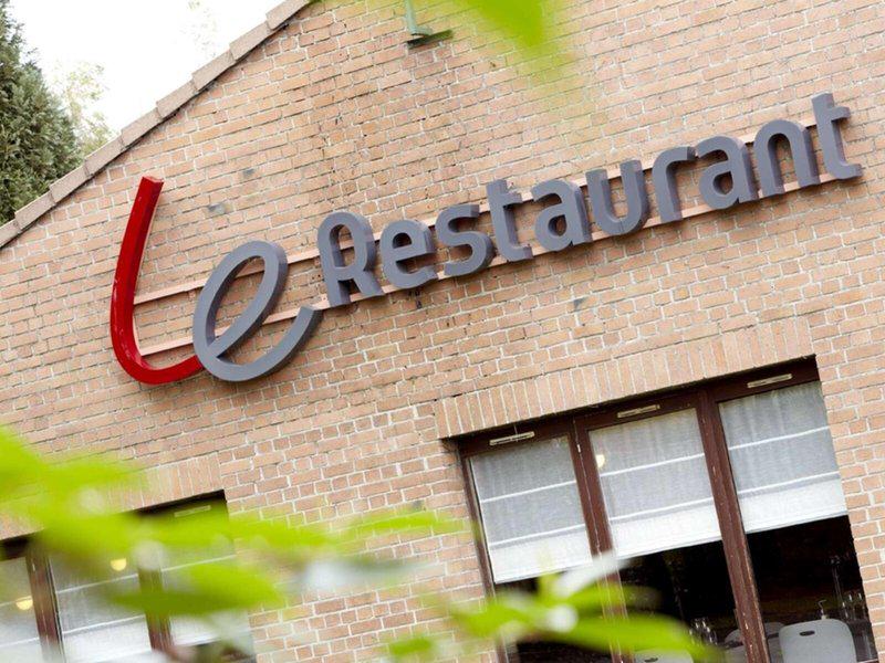 894DBA02BDCD197A155A7BBD30EF34F3