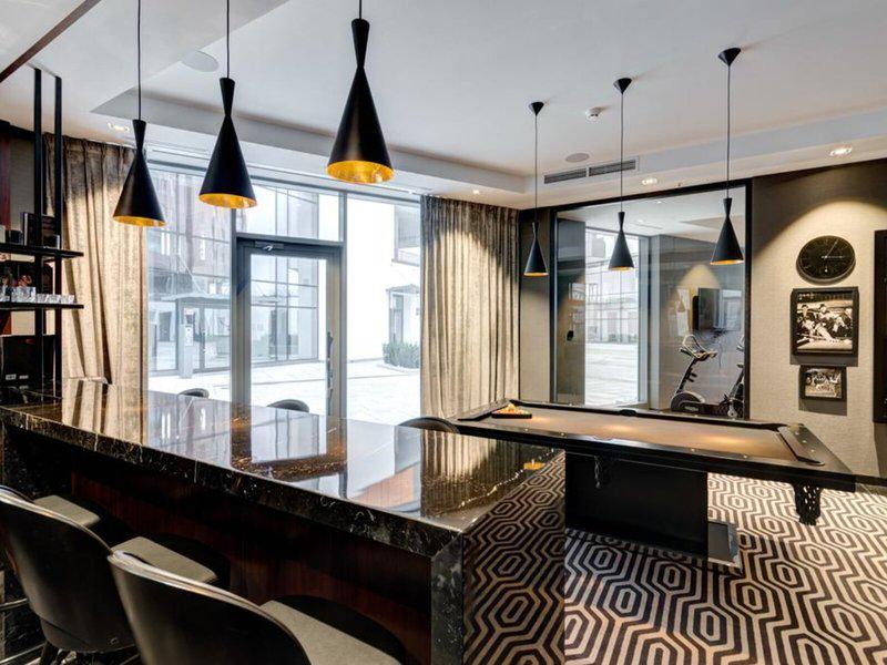 25E1EE6B832E541A4DECA21056D88038